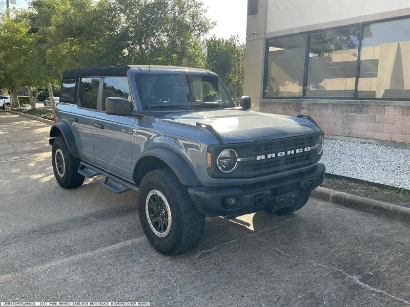 2023 Ford Bronco Black Diamond Advanced