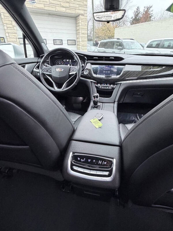 2020 Cadillac XT6 Premium Luxury