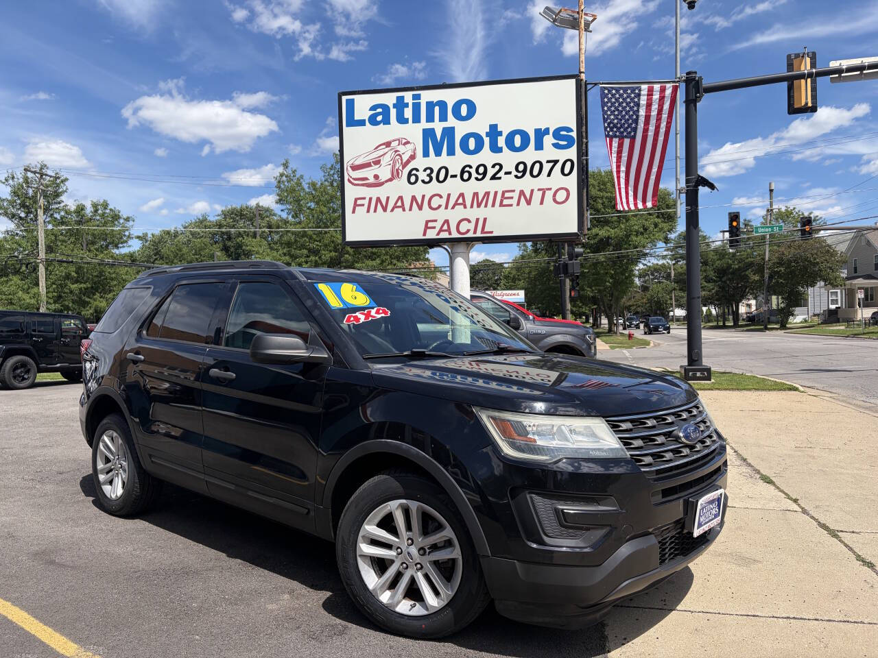 2016 Ford Explorer Base 4WD's photo