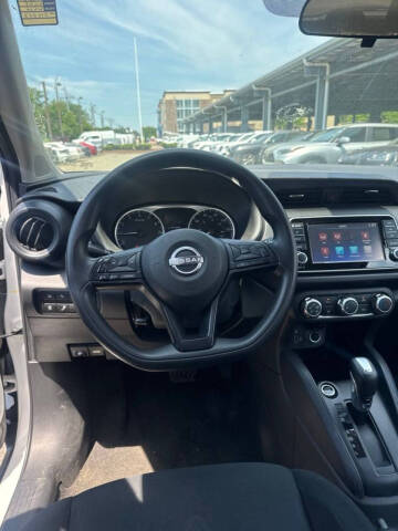 2023 Nissan Kicks S