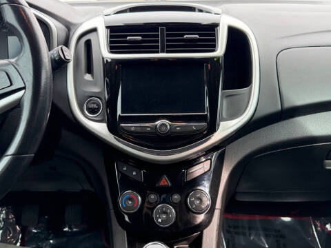 2018 Chevrolet Sonic LT Manual