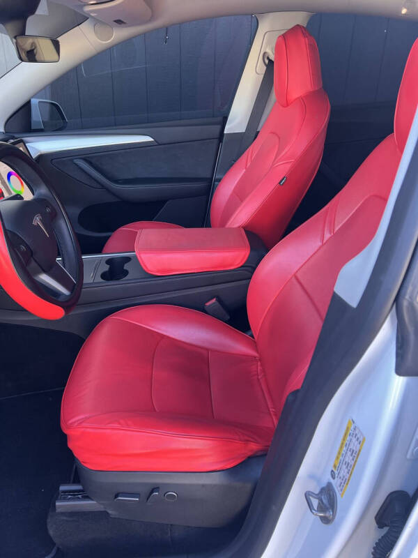 2023 Tesla Model Y Long Range