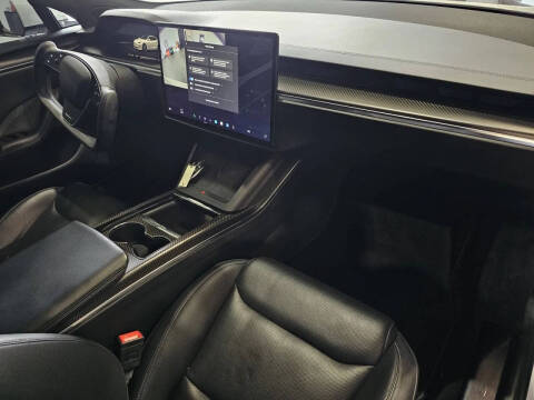 2021 Tesla Model S Plaid