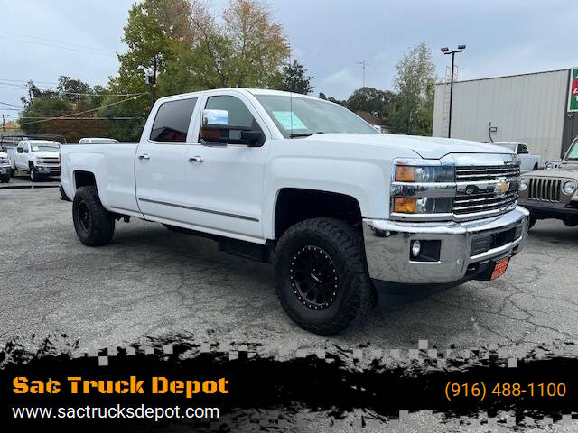 2015 Chevrolet Silverado 2500HD LTZ's photo