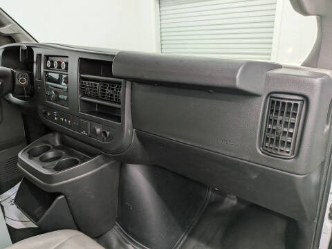 2020 Chevrolet Express 3500