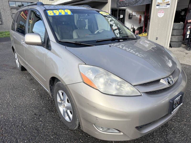 2008 Toyota Sienna XLE Limited
