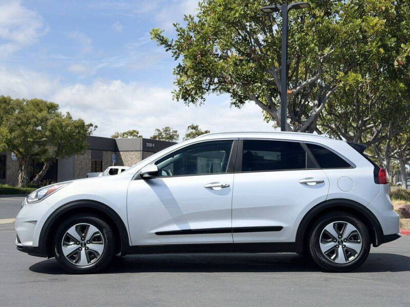 2017 Kia Niro FE