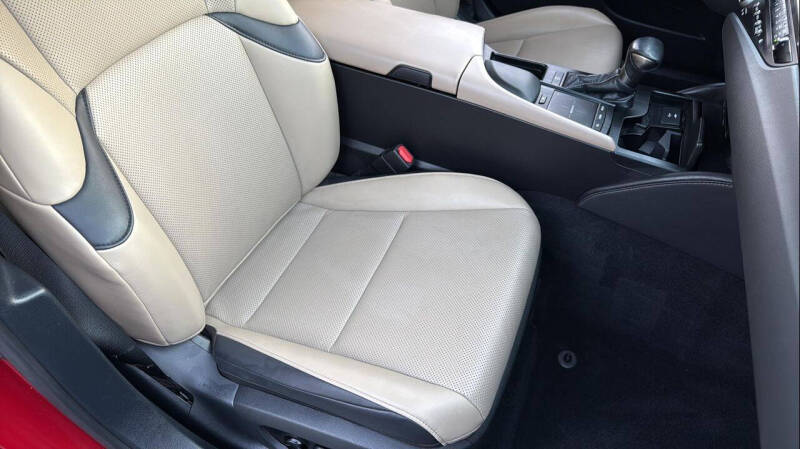 2021 Lexus ES 350