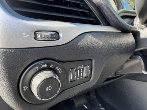 2018 Jeep Cherokee Latitude Plus