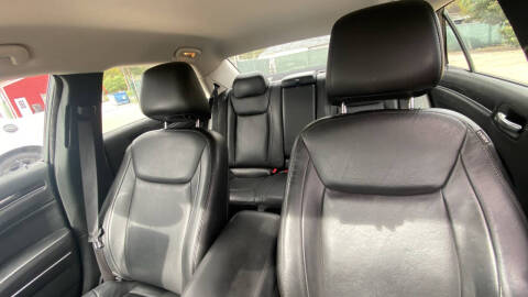 2018 Chrysler 300 Touring