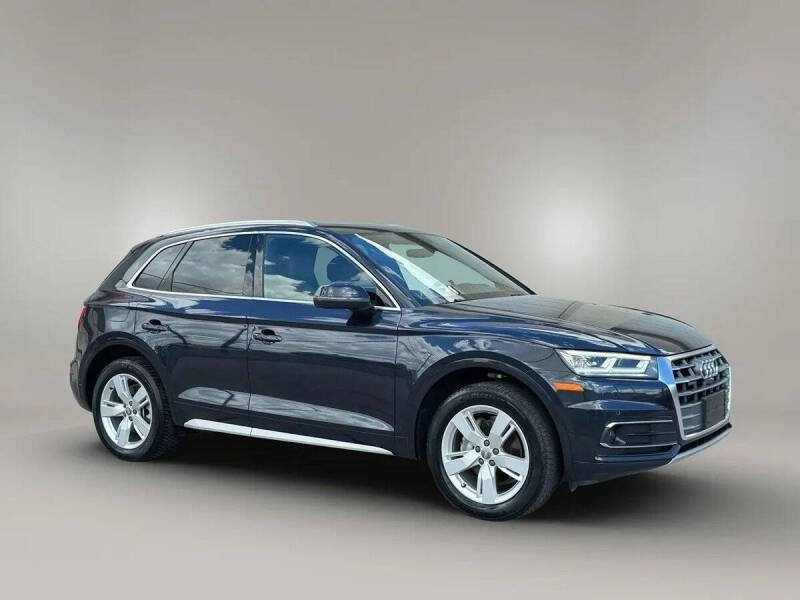 2019 Audi Q5 quattro Prestige 45 TFSI