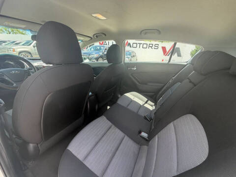 2016 Kia Forte5 LX