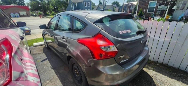 2012 Ford Focus SE