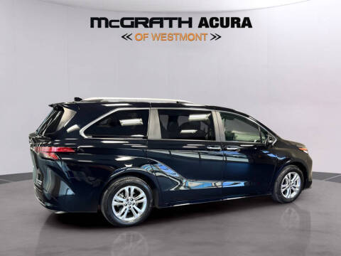 2023 Toyota Sienna Platinum 7-Passenger