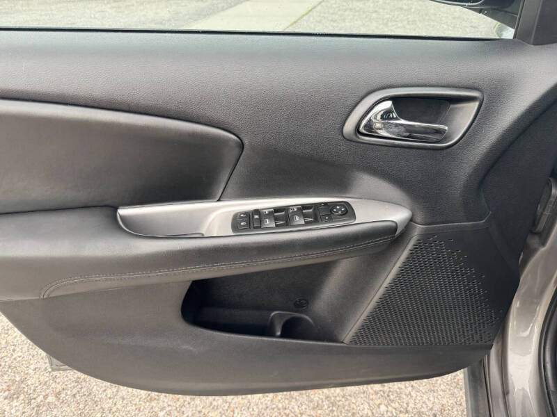 2013 Dodge Journey American Value Package