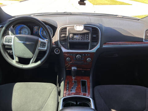 2012 Chrysler 300