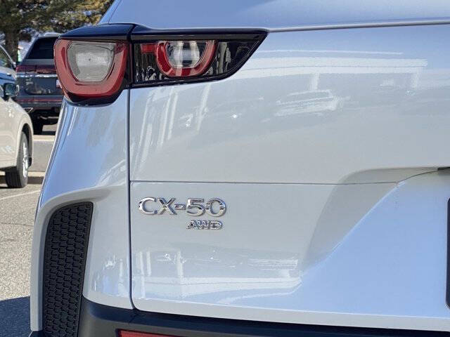 2025 Mazda CX-50 Hybrid Premium