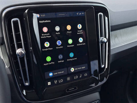 2026 Volvo XC40 B4 Core