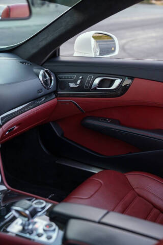 2015 Mercedes-Benz SL-Class SL 63 AMG