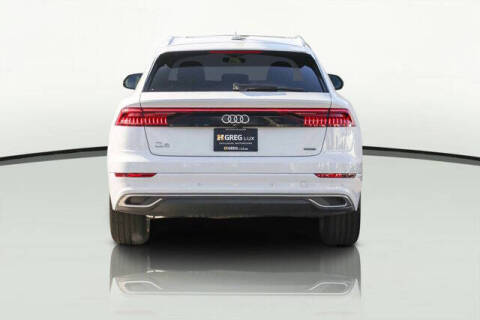 2023 Audi Q8 quattro Premium 55 TFSI