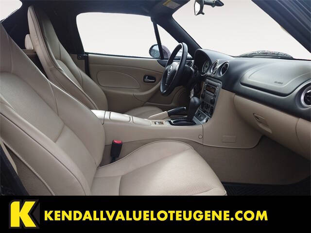 2004 Mazda MX-5 Miata LS