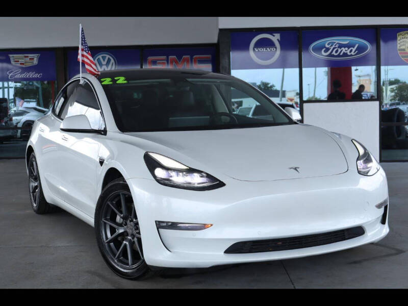 2022 Tesla Model 3 Long Range