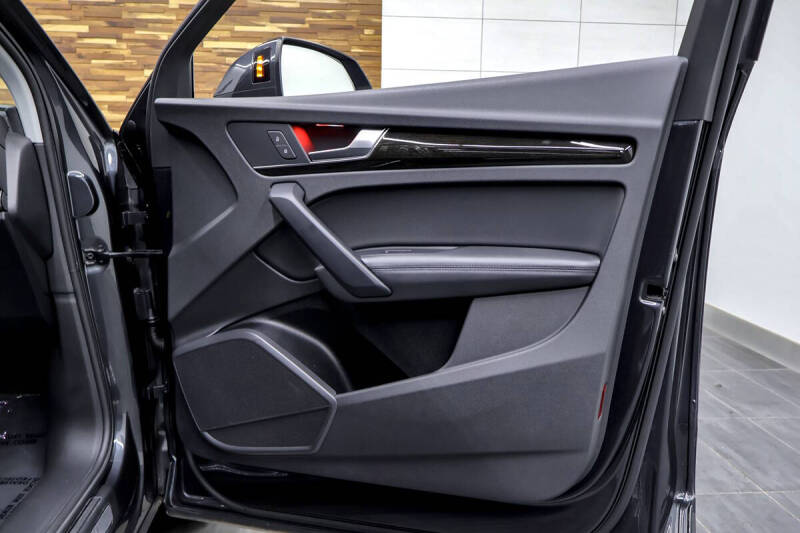 2019 Audi Q5 quattro Premium Plus 45 TFSI