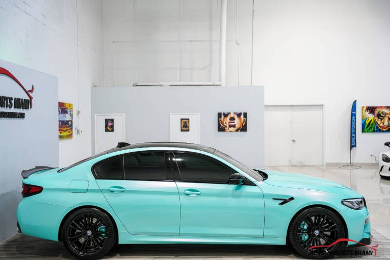 2023 BMW M5