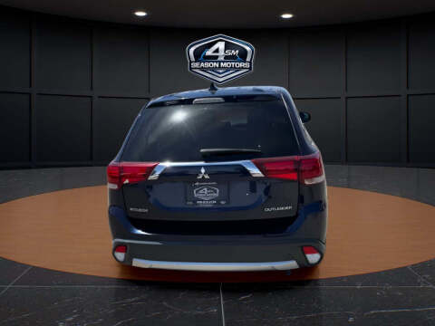 2017 Mitsubishi Outlander ES