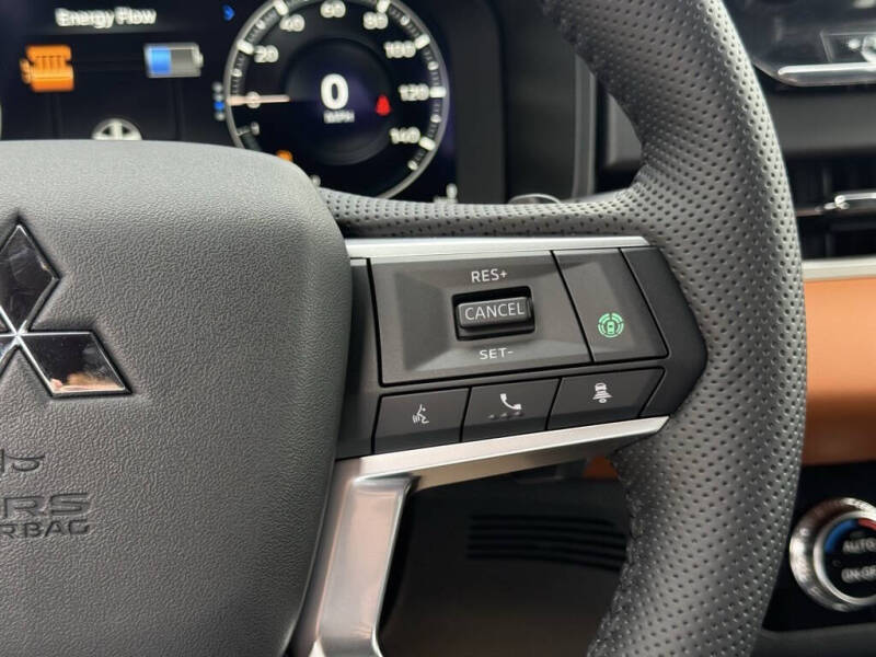 2025 Mitsubishi Outlander PHEV