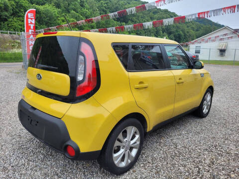 2015 Kia Soul +