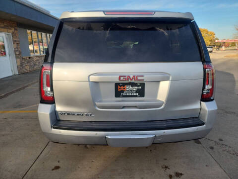 2017 GMC Yukon XL SLT