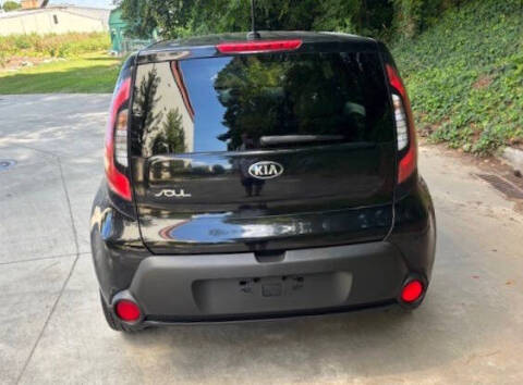 2015 Kia Soul +