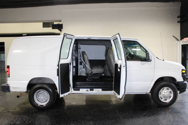 2008 Ford E-Series E-350 SD