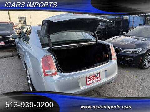 2013 Chrysler 300 Glacier Edition