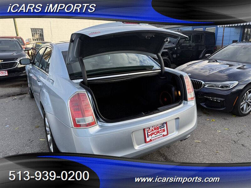 2013 Chrysler 300 Glacier Edition