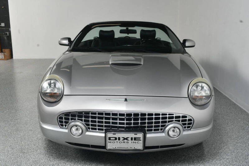2004 Ford Thunderbird Deluxe