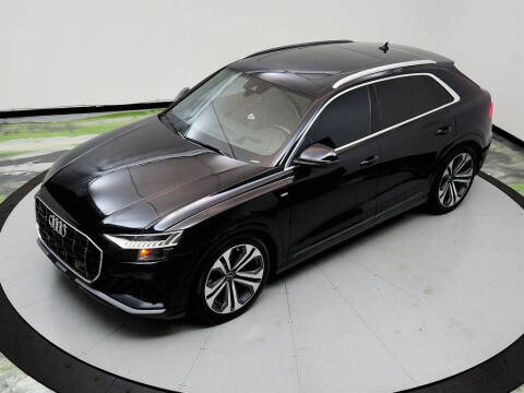 2021 Audi Q8 quattro Prestige 55 TFSI