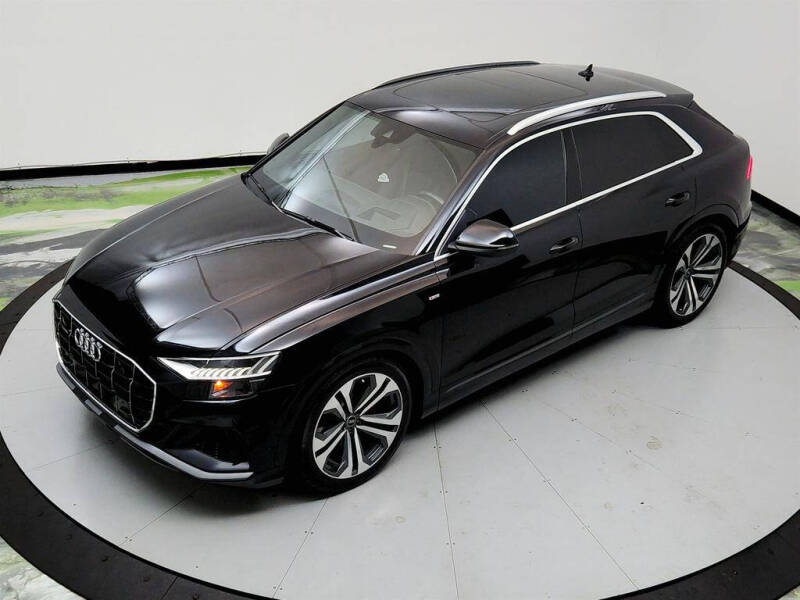 2021 Audi Q8 quattro Prestige 55 TFSI