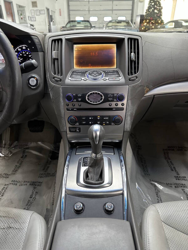 2011 Infiniti G37 Coupe