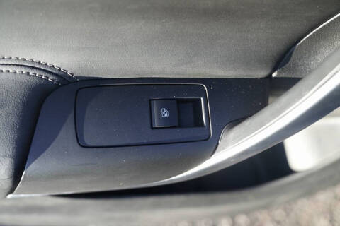 2013 Buick Regal Premium 1