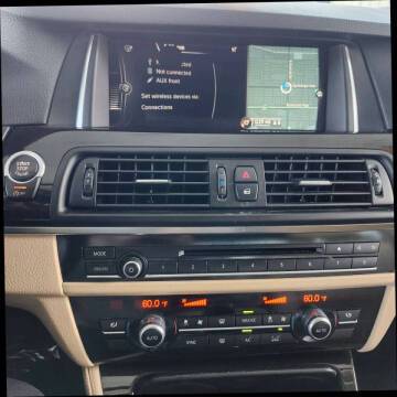 2016 BMW 5 Series 528i