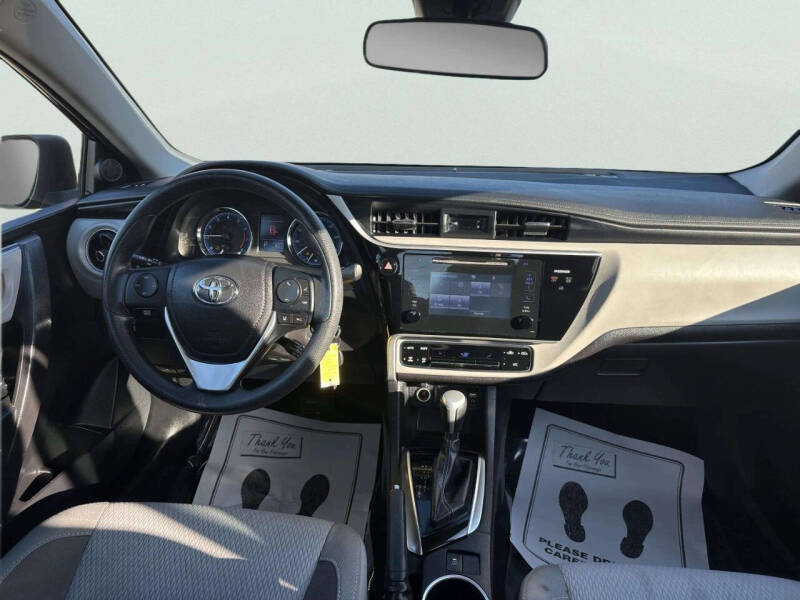 2017 Toyota Corolla LE