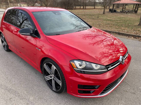 2016 Volkswagen Golf R 4Motion