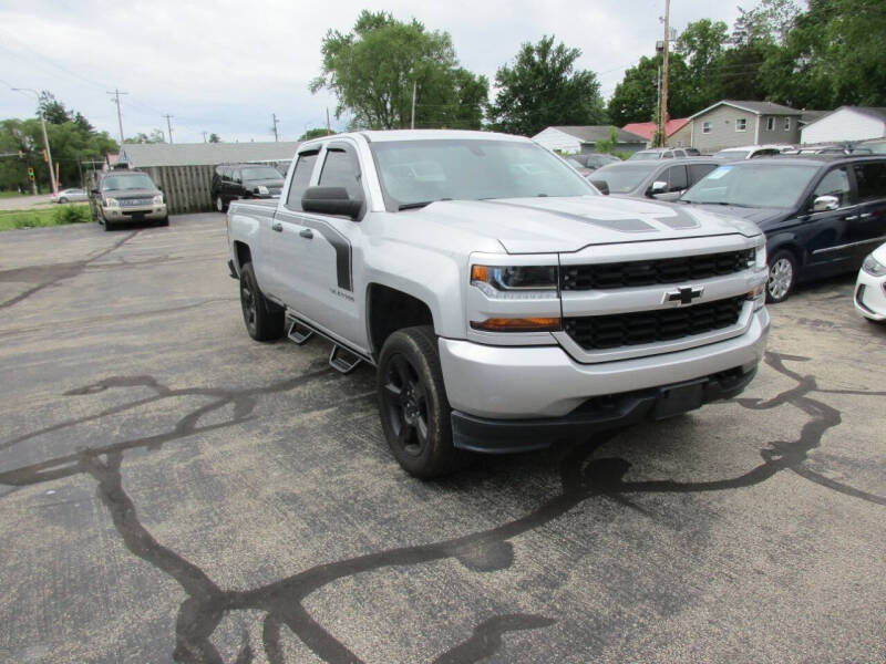 2017 Chevrolet Silverado 1500 Custom