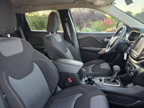 2018 Jeep Cherokee Latitude