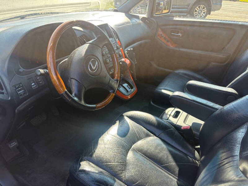 2002 Lexus RX 300