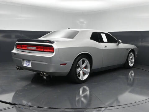 2009 Dodge Challenger SRT8