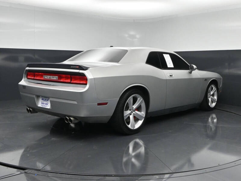 2009 Dodge Challenger SRT8