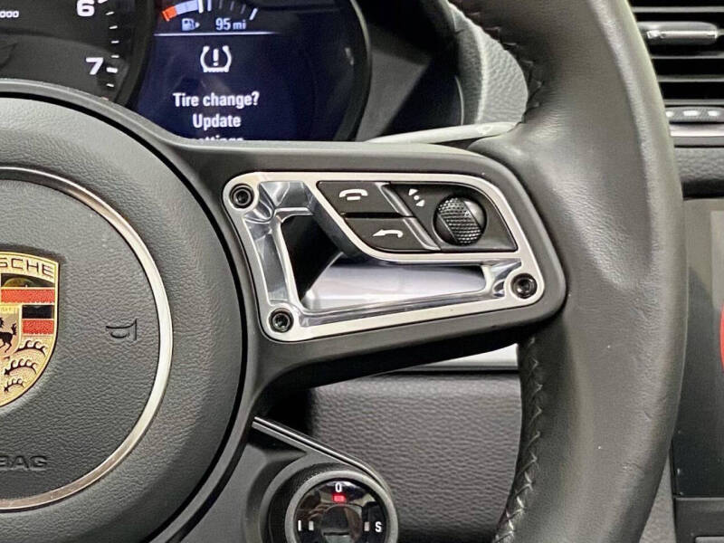 2025 Porsche 718 Boxster